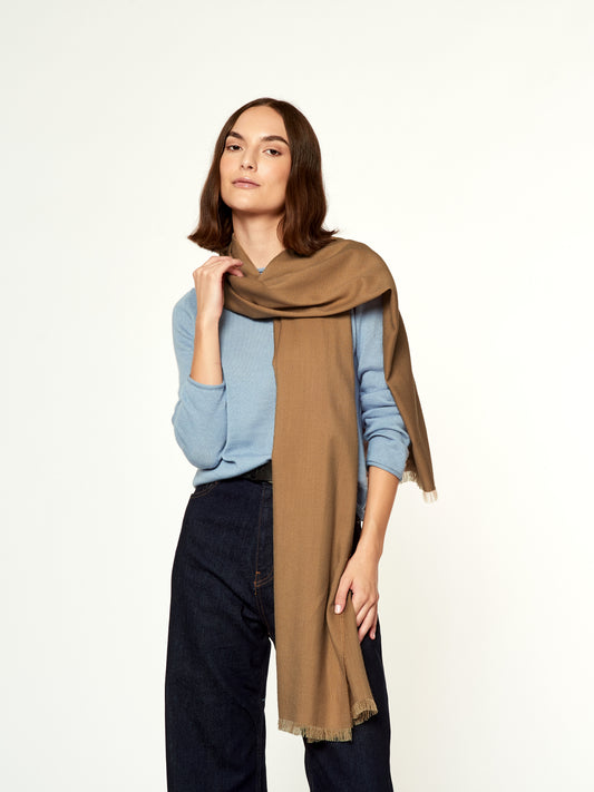 ESTOLA BONA | CAMEL
