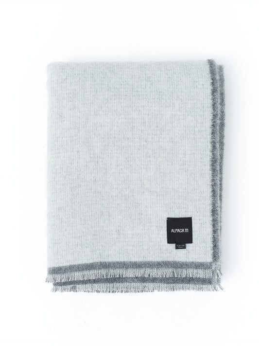 MANTA MELIDES | GRIS