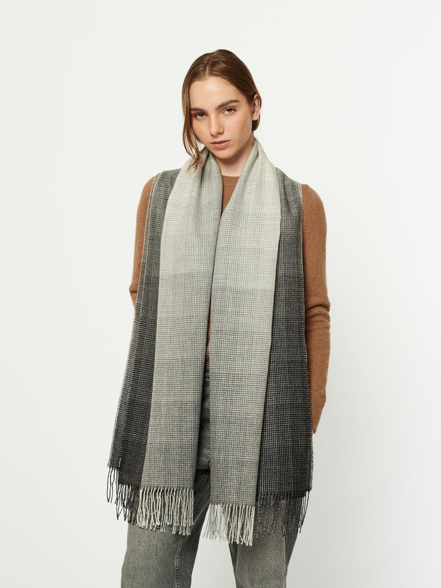 ESTOLA INCALPACA 8 | GRIS