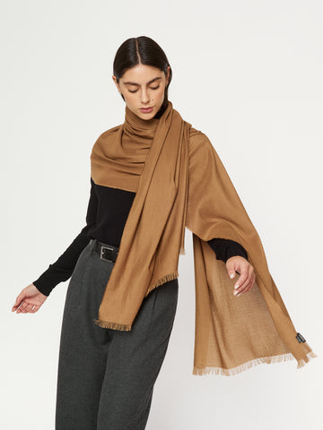 ESTOLA BONA | CAMEL