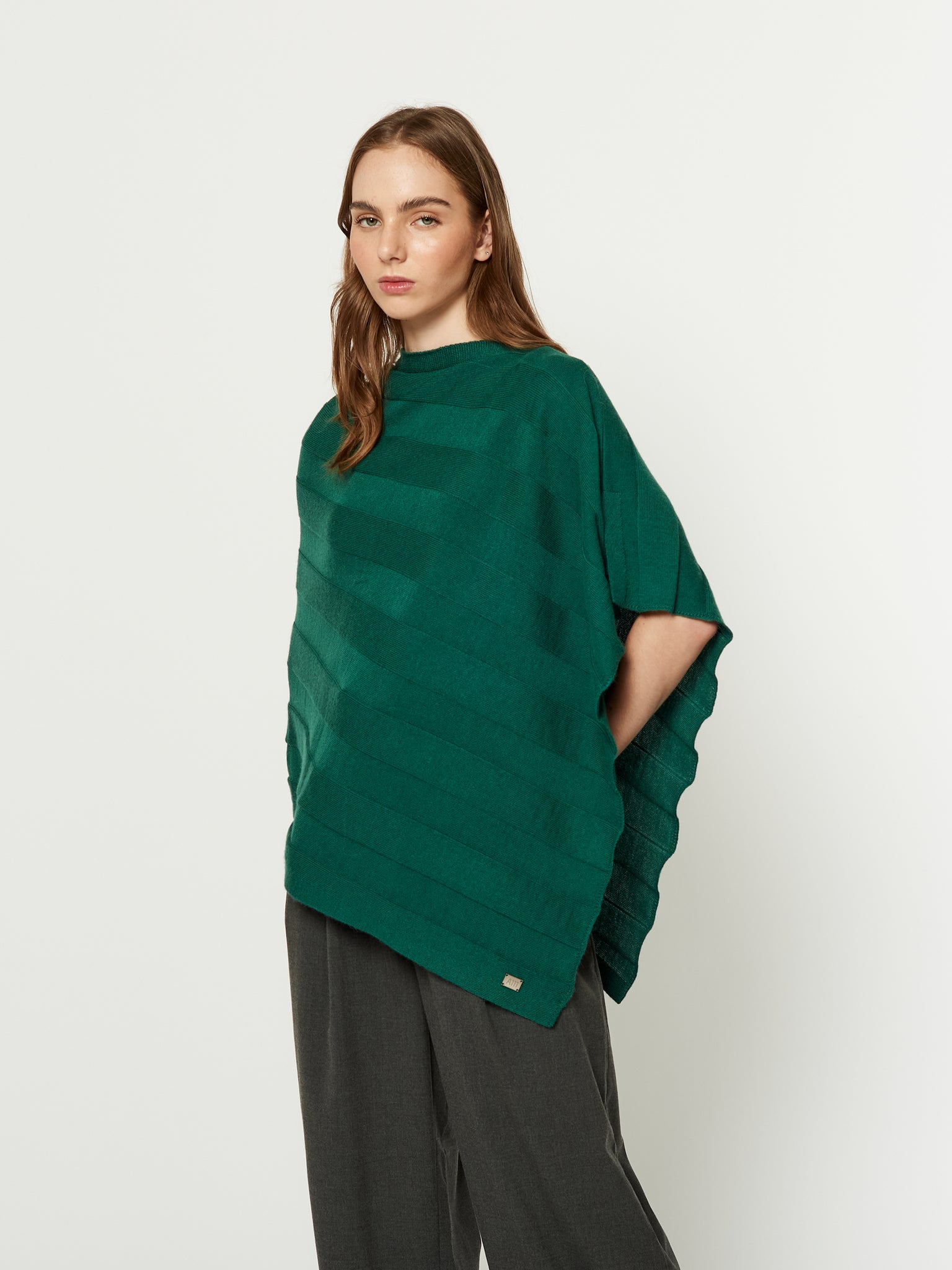 PONCHO BERNINA | VERDE